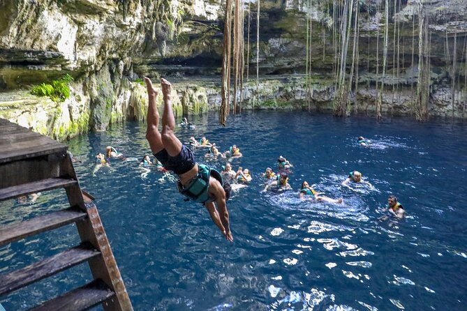 Guided Tour to Chichen Itza, saamal Cenote and Valladolid City - Saamal Cenote: What You Get, What You Need, and the Clean-Water Reality Check