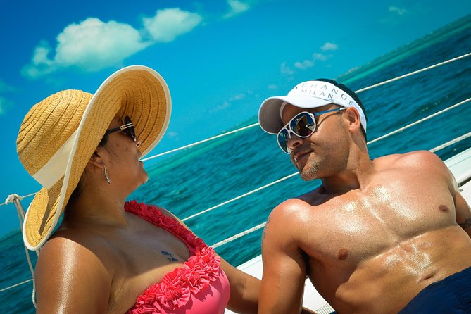 Half Day “LITE TOUR” to Isla Mujeres - The crew and onboard vibe: attentive, small-group energy
