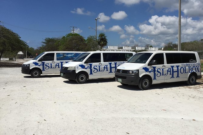 Holbox Cancun Airport Shuttle Terminal 2 - Chiquilá Meeting Point, Exact Departure Times, and the Ferry Timing Trick