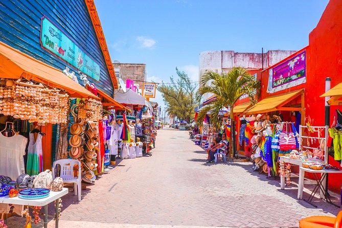 Isla Contoy & Isla Mujeres Tour from Cancun & Playa Del Carmen - The unlimited bar on the return ride, plus sensible tips