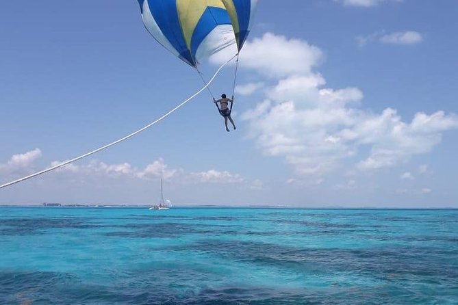 Isla Mujeres adventure by Catamaran. Snorkel, open bar and lunch - Exploring Isla Mujeres town, at your own pace