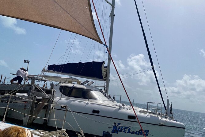 Isla Mujeres Basic Tour in Catamaran with Snorkel and Open Bar - Stop 3 at Playa Norte: the clearest payoff (and the open bar)