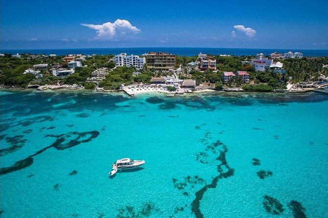 Isla Mujeres Catamaran Luxury Sailing Experience from Puerto Morelos - Stop 3: Playa Norte beach time without the fantasy bubble