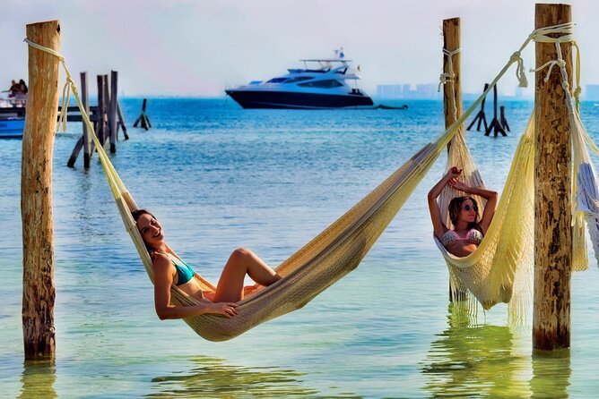 Isla Mujeres Catamaran Sailing Experience with Lunch & Open Bar - The open bar and buffet lunch: good fuel, with a few “confirm this” notes