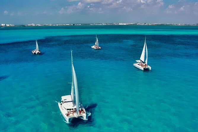 Isla Mujeres Catamaran Sailing Experience with Lunch & Open Bar - On the way back: sunset sailing and spinnaker chances