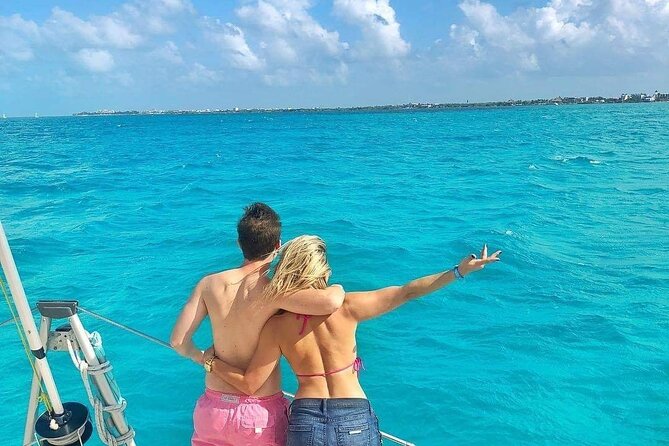 Isla Mujeres Catamaran Tour with Snorkel, Open bar and Transport - Weather and Schedule Shifts: When the Reef Day Changes