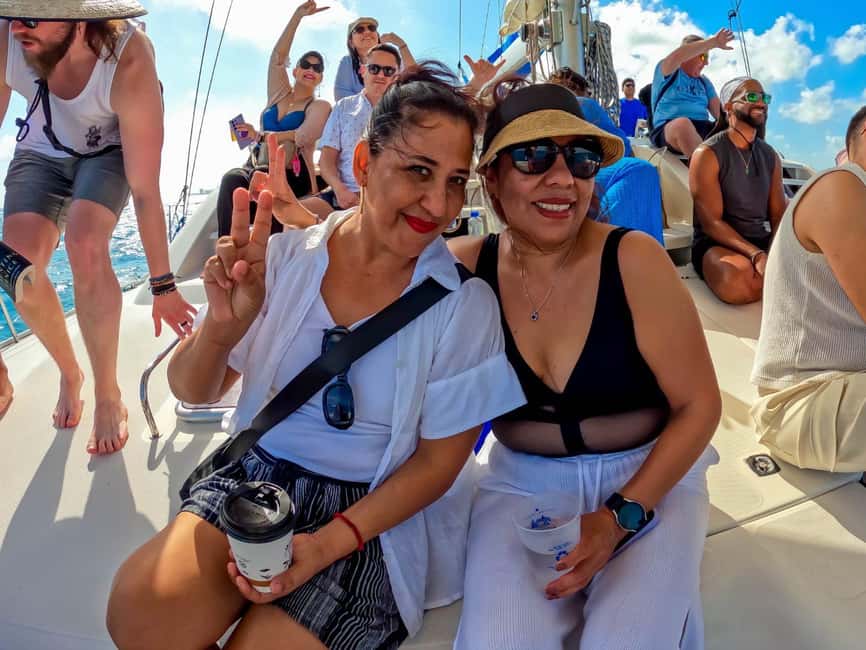 Isla Mujeres Catamaran Tour with Snorkeling & Open bar - The spinaker flight bonus: Great if it happens, ignore if it doesn’t