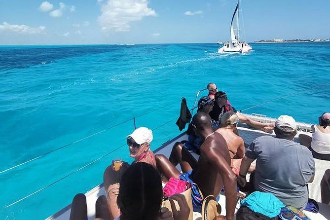 Isla Mujeres Premium Catamaran - Key Things That Make This Catamaran Day Work