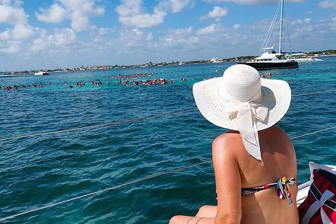 Isla Mujeres Premium Catamaran - Crew, Safety, and the Small-Group Advantage