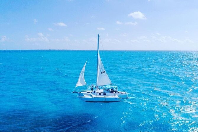 Isla Mujeres Premium Tour in Private Catamaran with Lunch - Key points to know before you go