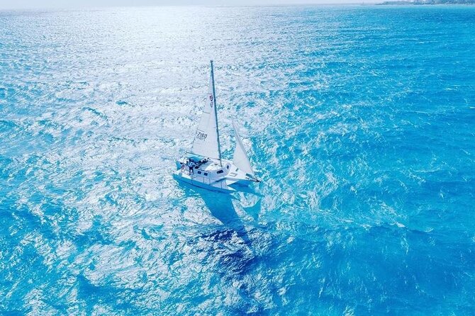 Isla Mujeres Premium Tour in Private Catamaran with Lunch - Setting Sail From Playa Tortugas, and Why the Timing Works