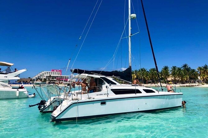 Isla Mujeres Private Catamaran, Cruising, Snorkeling having Fun!! - Private Catamaran Sailing in Isla Mujeres: The Setup and the Flow