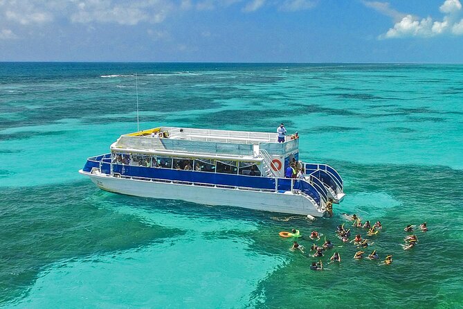Isla Mujeres, Snorkel, Lunch & Pick Up from Cancun to P.Morelos - Punta Sam to Isla Mujeres, the “full day” format that actually makes sense