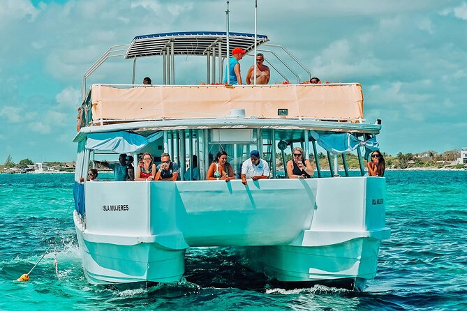 Isla Mujeres, Snorkel, Lunch & Pick Up from Cancun to P.Morelos - Stop 3: Five hours free on Isla Mujeres, make it count
