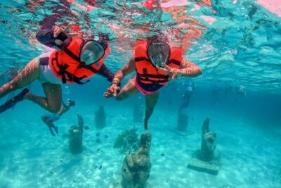 Isla Mujeres Spring Break Party Catamaran Snorkel and Open Bar