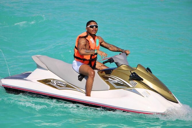 Jet Ski Rental in Cancun for 2 People - Safety and Gear: Lifejackets, Equipment Checks, and Key Handling