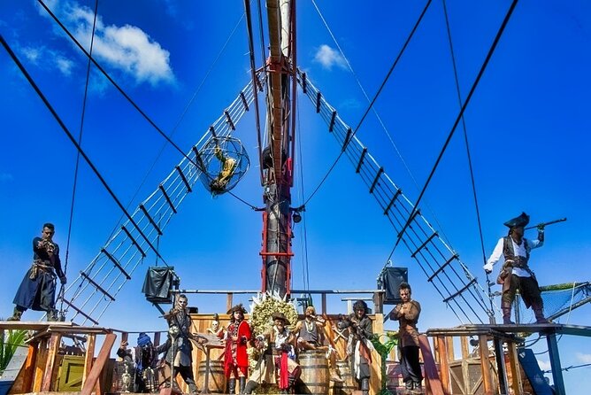 Jolly Roger Pirate Show and Dinner Cruise with Open Bar - A 3.5-hour pirate cruise that stays fun all night