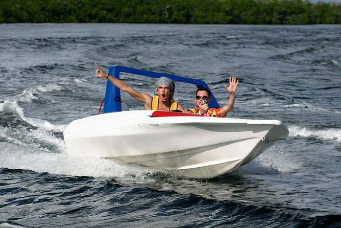 Jungle Tour In Cancun, drive a speedboat through the lagoon with your companion - Nichupte Lagoon mangroves: where the jungle feels close and natural