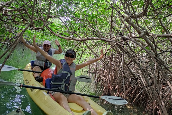 Kayak TOUR POR Laguna Nichupte Cancun - What to bring for a comfy, bug-smart kayak day