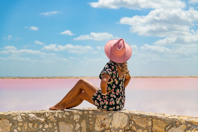 Las Coloradas & Rio Lagartos Tour from Cancún - Comfort, crowds, and guide styles: what you can realistically expect