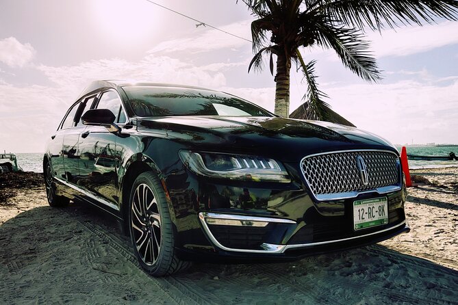 Lincoln Strecth Limousine with Wi Fi on board - Inside the Lincoln stretch limo: what comfort actually means