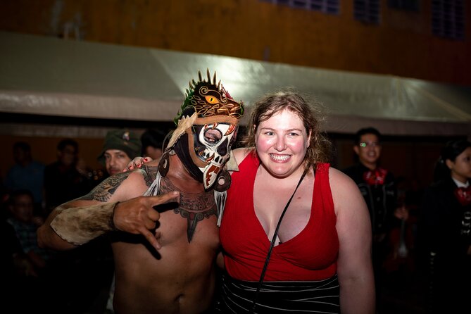 Lucha Libre, Tacos, Margaritas,Tequila and Night Market Tour - The Heart of the Night: Lucha Libre Ringside Seating and Crowd Energy