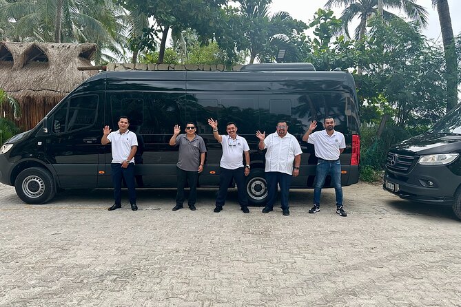 Luxury Airport Transfer: Cancun, Tulum, Playa del Carmen One-Way - Meet-up at Cancun Airport: the part you should get right