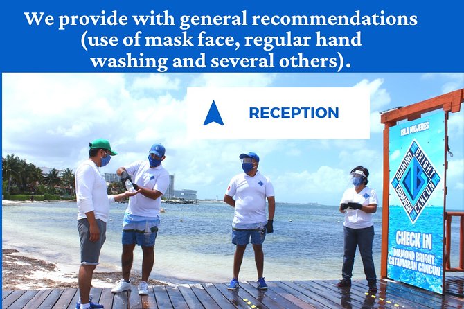 Luxury Catamaran tour to Isla Mujeres with transportation from Playa del Carmen - Lunch and the beach club: when comfort actually shows up