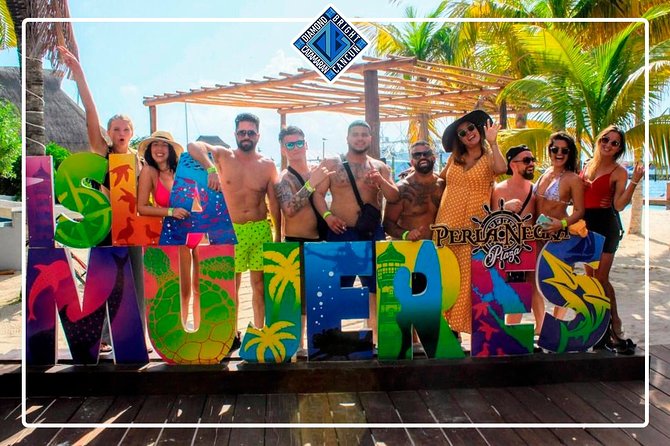 Luxury Catamaran tour to isla mujeres with transportation from Tulum - Group size, timing, and the comfort reality check