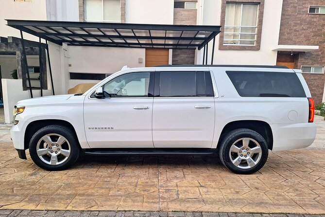 Luxury one way transfer to Tulum from Cancun airport - Meeting point cheat sheet by terminal at Cancun airport
