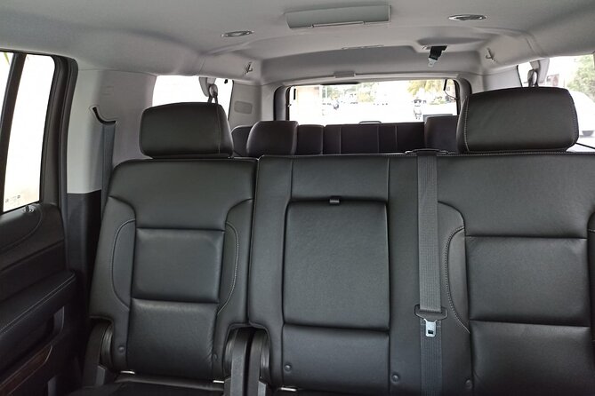 Luxury Private VIP Transportation from Cancun Airport - Cancun Hotel Zone Convenience (and the One Place Fees Can Surprise You)