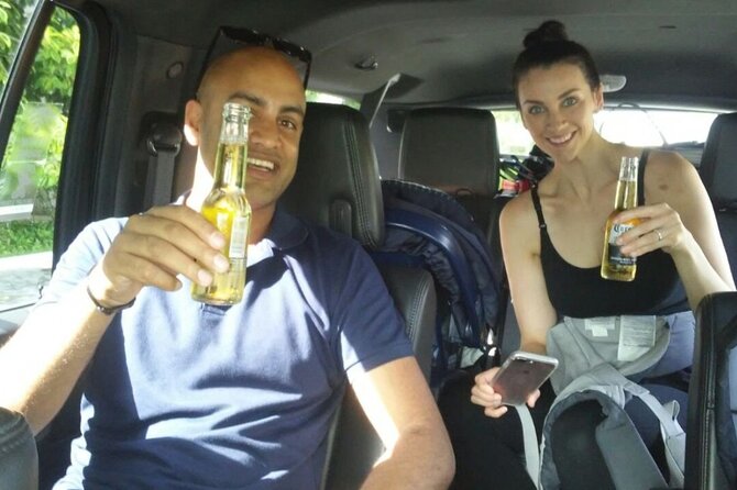 Luxury SUV arrivals from Cancun Airport one way - Cancun Airport Pickup: WhatsApp, the Green Shirts, and Skipping the Scam Attempts