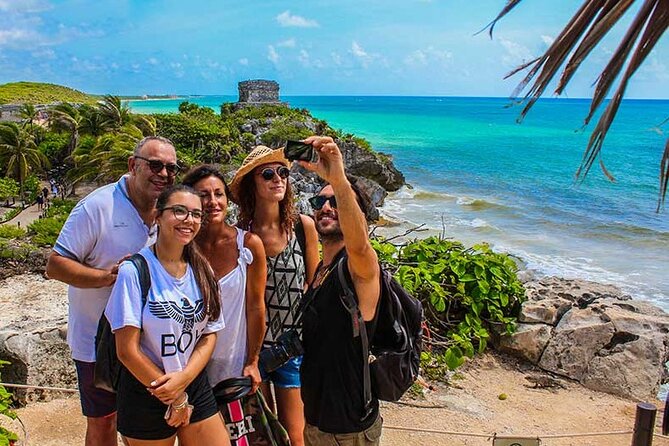 Luxury Tour in Tulum, Coba, Cenote and Playa del Carmen - Stop 1: Tulum Archaeological Site, sea-facing ruins and your one-hour window
