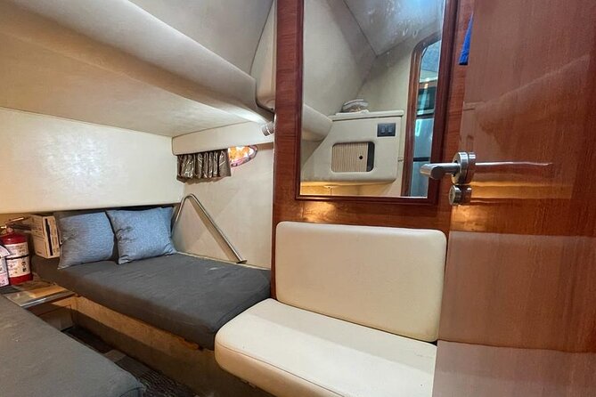 Luxury Yacht in Paradise and snorkel by Isla Mujeres - On Board: Drinks, Comfort, and Why the Crew Makes This Work
