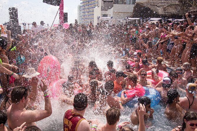 Mandala Beach Club Cancun - Timing, check-in, and why 11 AM matters