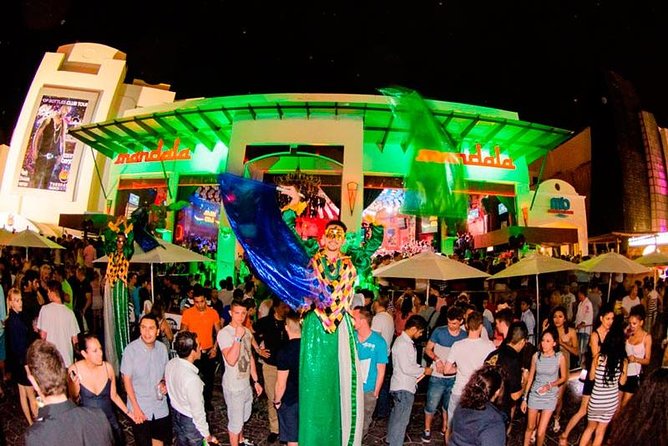 Mandala - The Night in the Club: Music, Dancing, Shows, and Photo Moments