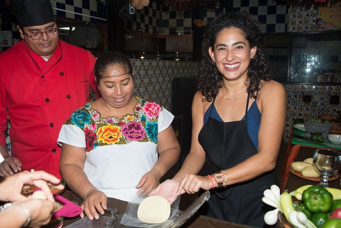 Mexican Cooking Class with fresh Local Market ingredients selection and transpor - Mercado 23 and the stuff you actually cook with