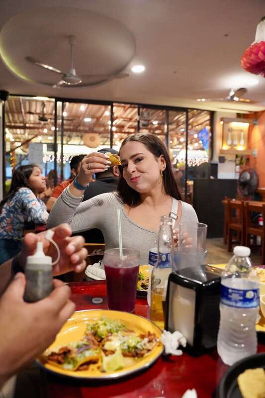 Night Tacos & Marquesitas With a Cancún Native - Stop three: local snacks, optional beer, and a full belly moment
