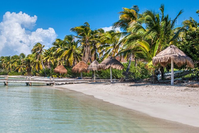 Paradise Islands Tour: Isla Contoy and Isla Mujeres - The 7:00 AM start, Puerto Juarez, and what “11 hours” really feels like