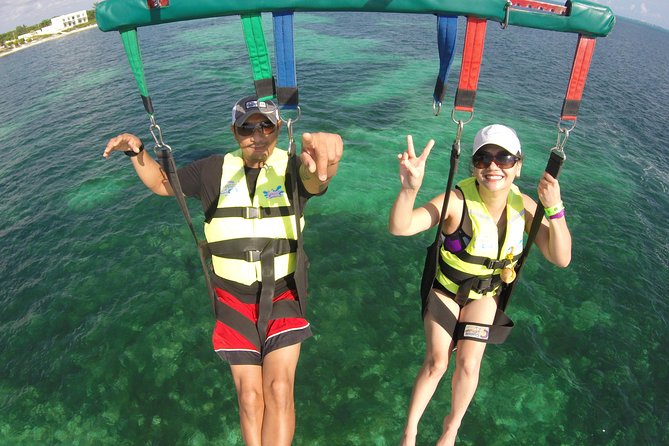 Parasailing Tour - Timing in Cancun: why one hour can feel like two