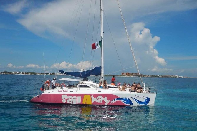 Party On Sailing Cruise to Isla Mujeres from Cancun - Downtown Isla Mujeres: Shopping Time and Optional Golf Carts
