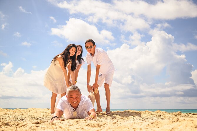 Photographer, Professional Photo Shoot - Cancun - Why this Cancun photo shoot feels different than a quick selfie plan