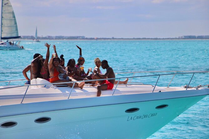 Private 50FT Yacht Rental in Cancún P8 - Cruise Views in Cancún Bay, and Why the 2-Hour Trip Can Still Be Fun