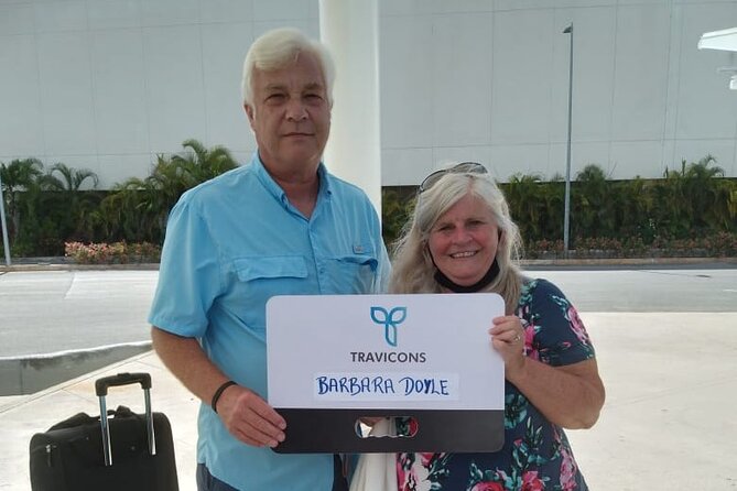 Private Airport Transportation in Mexico - Drinks After Boarding: A Small Welcome That Helps