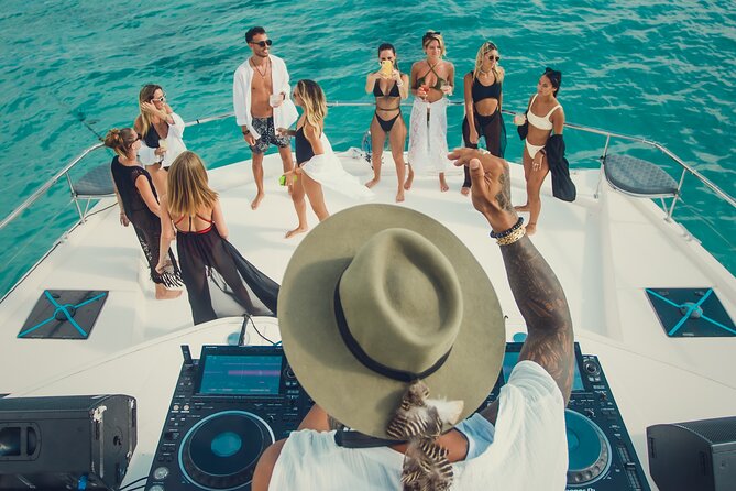Private All Inclusive Sunset DJ Cruise – 51' Leopard Cancun - Key things to know before you board