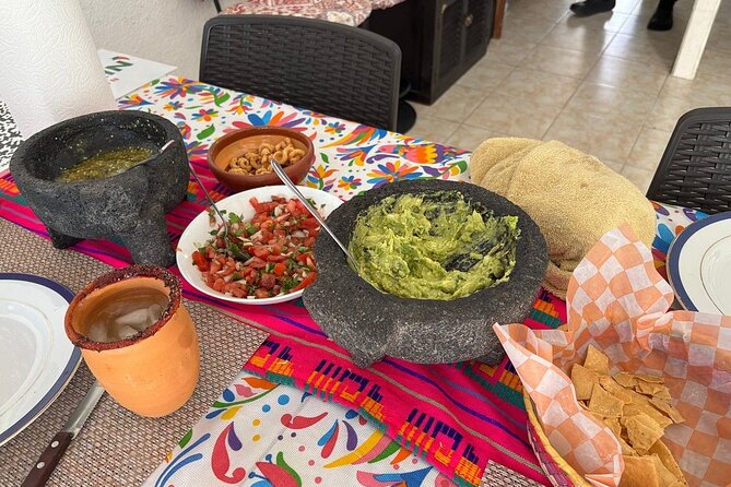 Private Authentic Mexican Cooking Class in Cancun with Alberto - Timing, meeting point, and how to plan your route