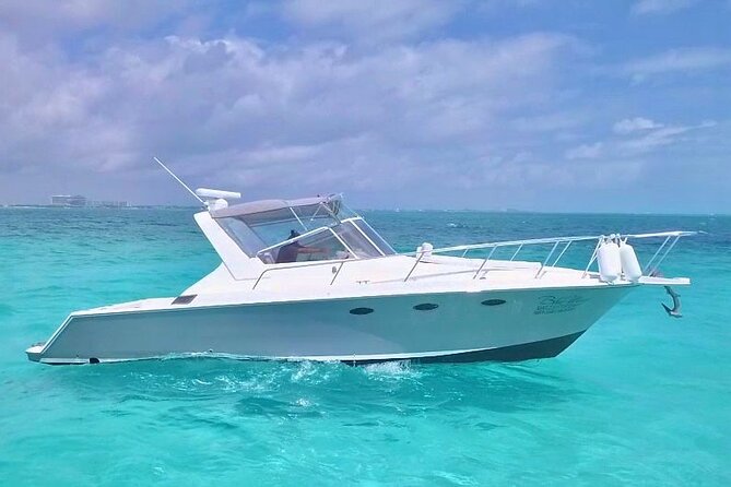 Private Cancun Yacht Tour 42ft up to 8 pax - Meeting at Calle Sunset Marina, what to expect when you board
