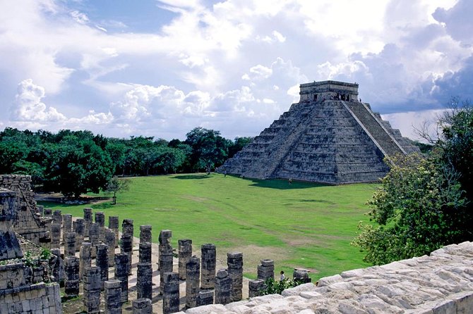 Private Day Tour to Chichen Itza, Coba and Cenote Ik Kil - Lunch buffet plus snacks and drinks that keep the day moving