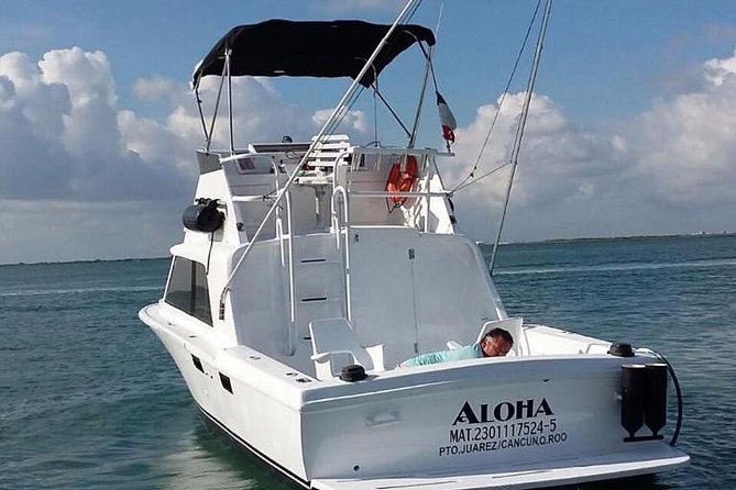 Private fishing charter Bertram 31ft 6 pax max if you don't fish you don't pay - Marlin, Tuna, Dorado, and Friends: What You Might Catch