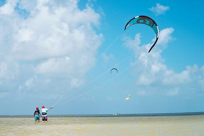 Private Kiteboarding lesson in Cancun - Should You Book This Private Kiteboarding Lesson?